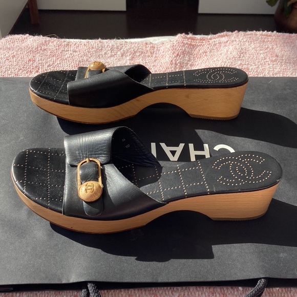 Chanel black with wooden plank shoes size 39 - Picture 2 of 8